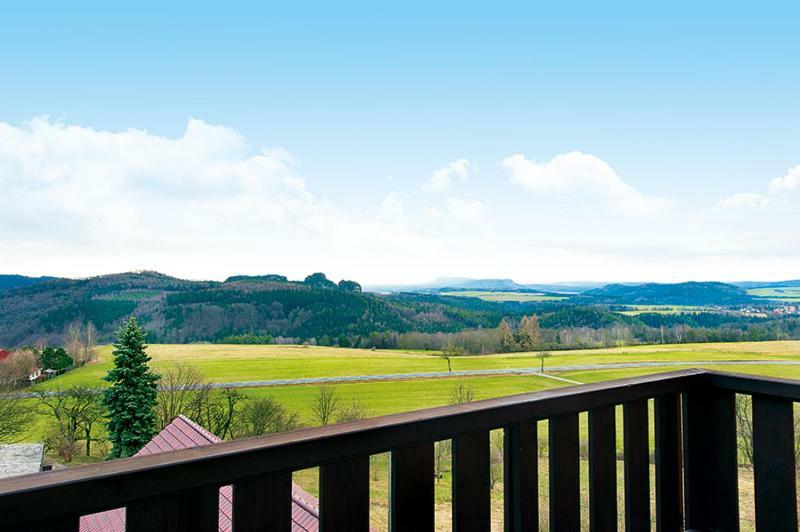 Panorama-Apartments Weinberghaus Mittelndorf Eksteriør bilde